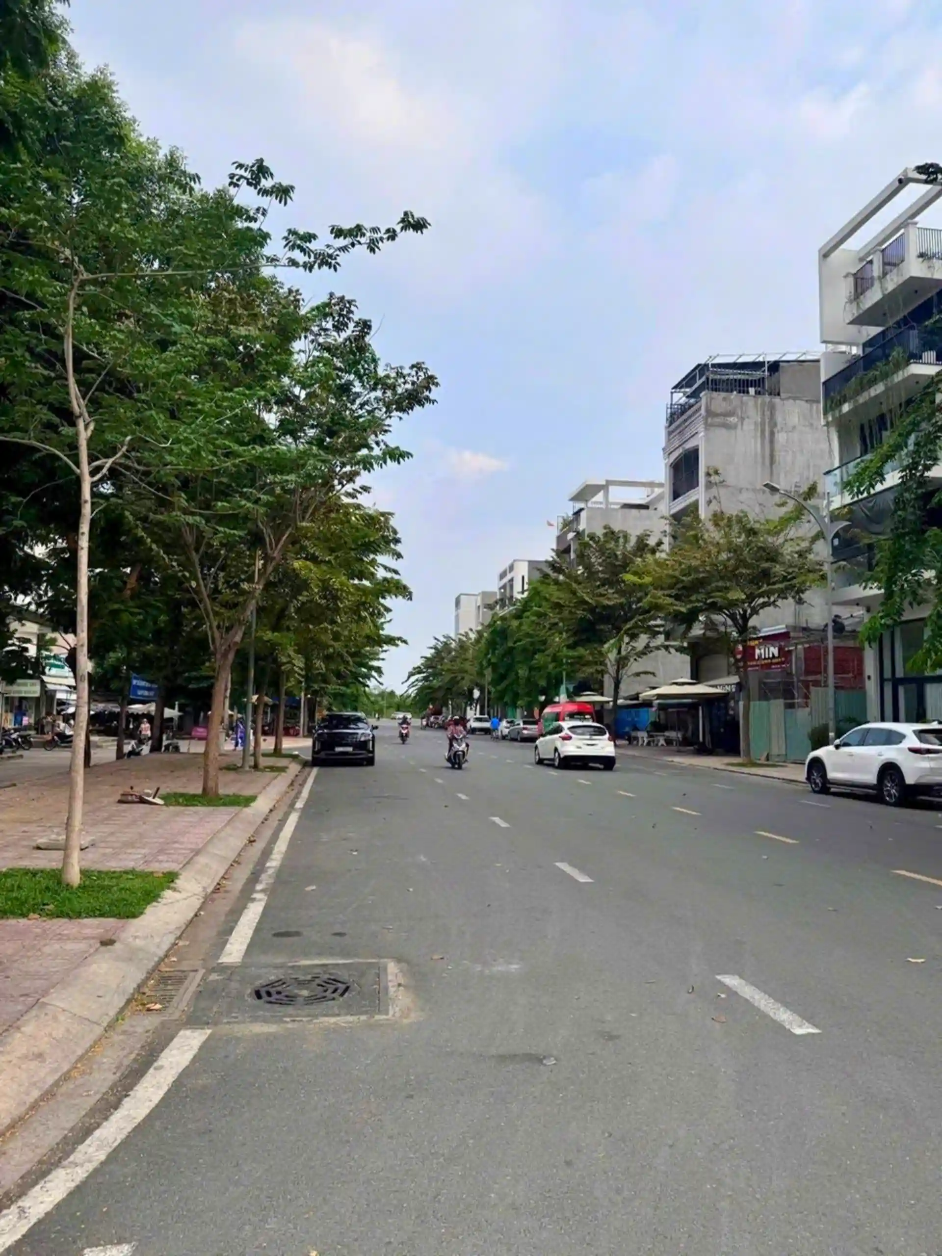 Bán nhà 311A1-A3 Phạm Văn Ngôn – Góc 2 mặt tiền Thủ Thiêm An Khánh